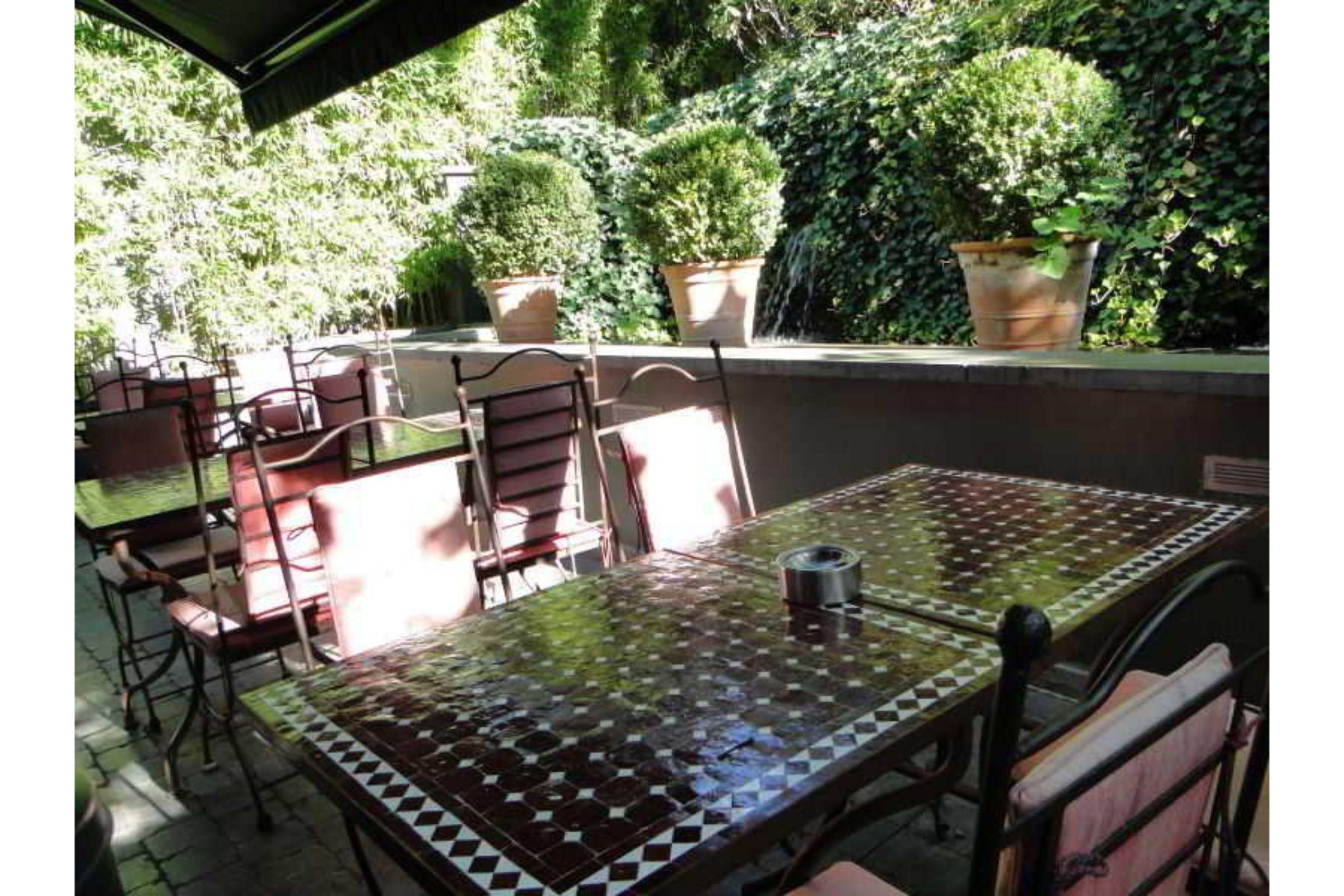 Hotel Manos Premier Saint-Gilles Экстерьер фото